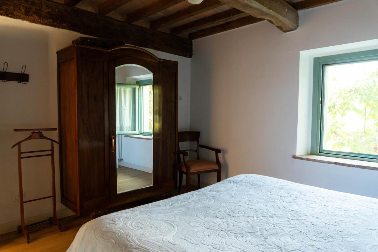 Apartament La Marcona Serramazzoni Zewnętrze zdjęcie
